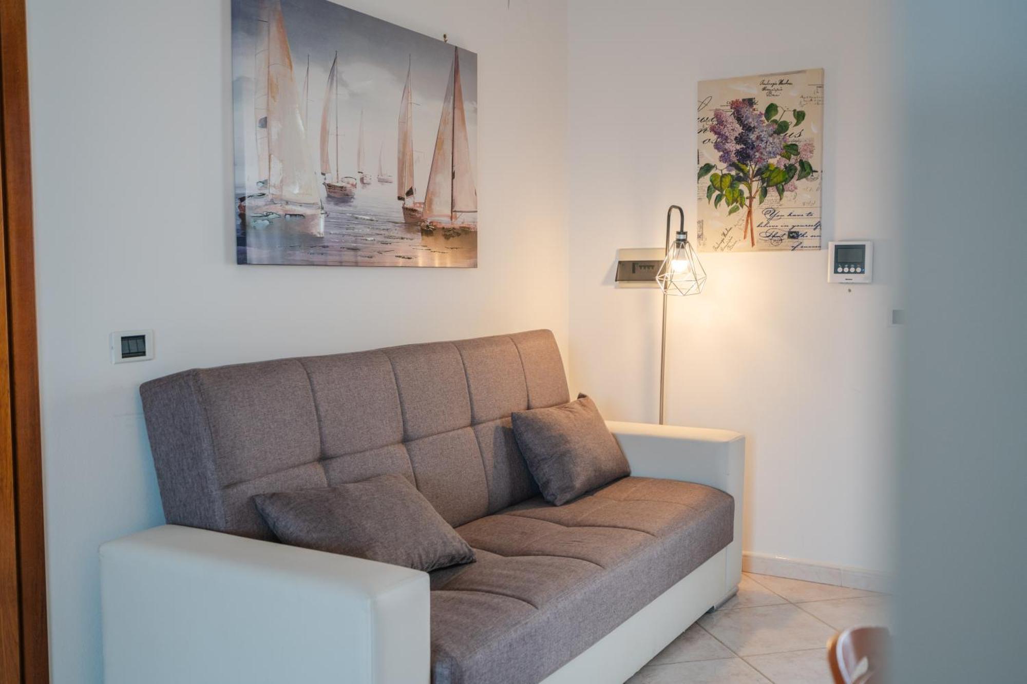 Il Faro Apartment Porto Torres Luaran gambar