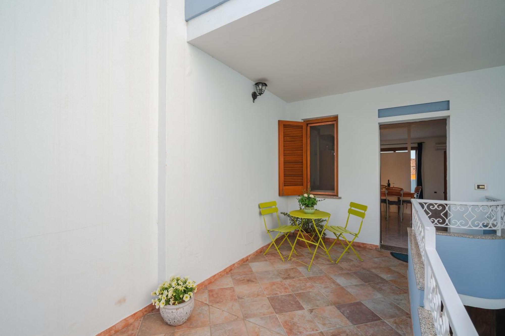 Il Faro Apartment Porto Torres Luaran gambar