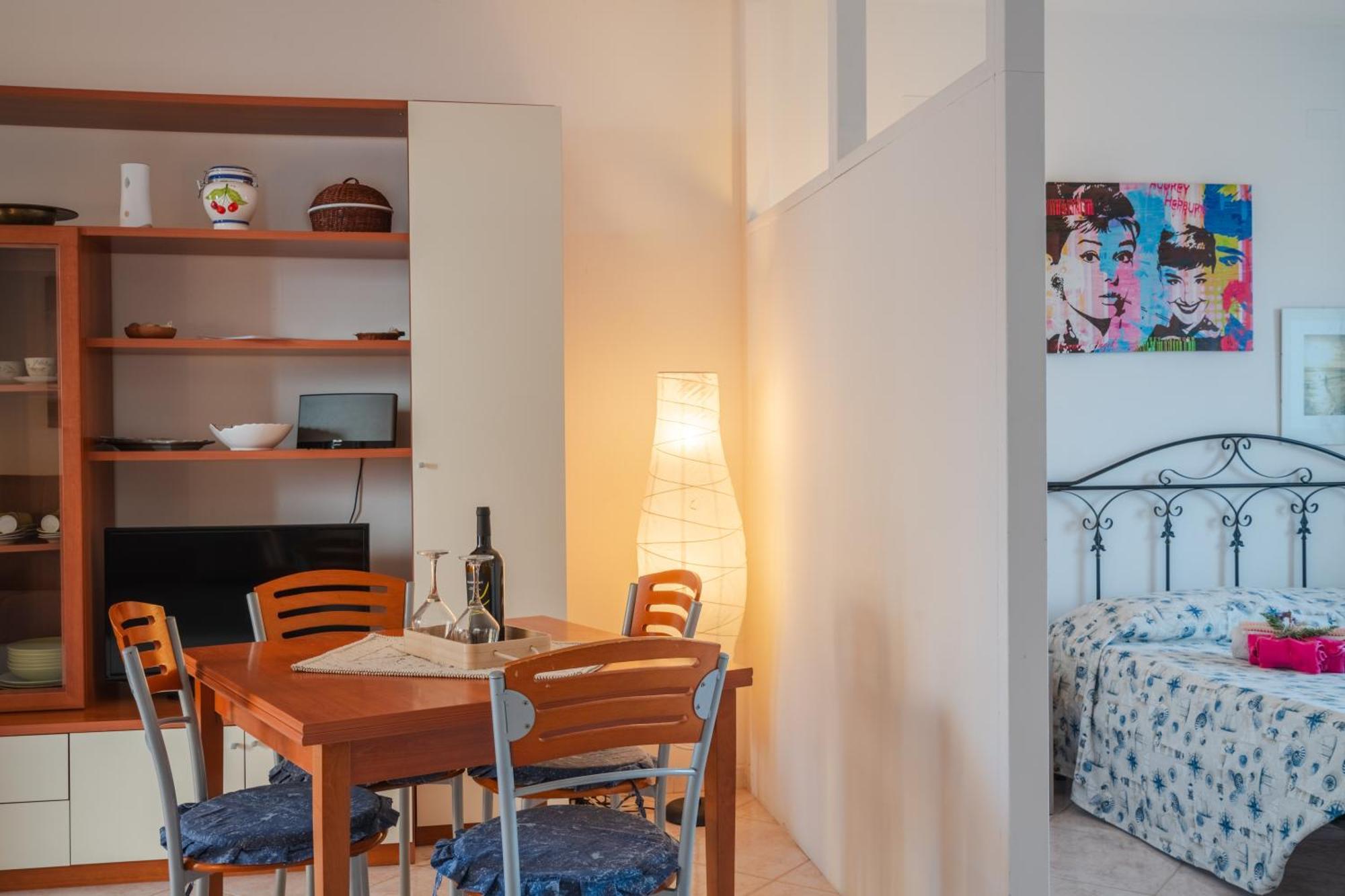 Il Faro Apartment Porto Torres Luaran gambar