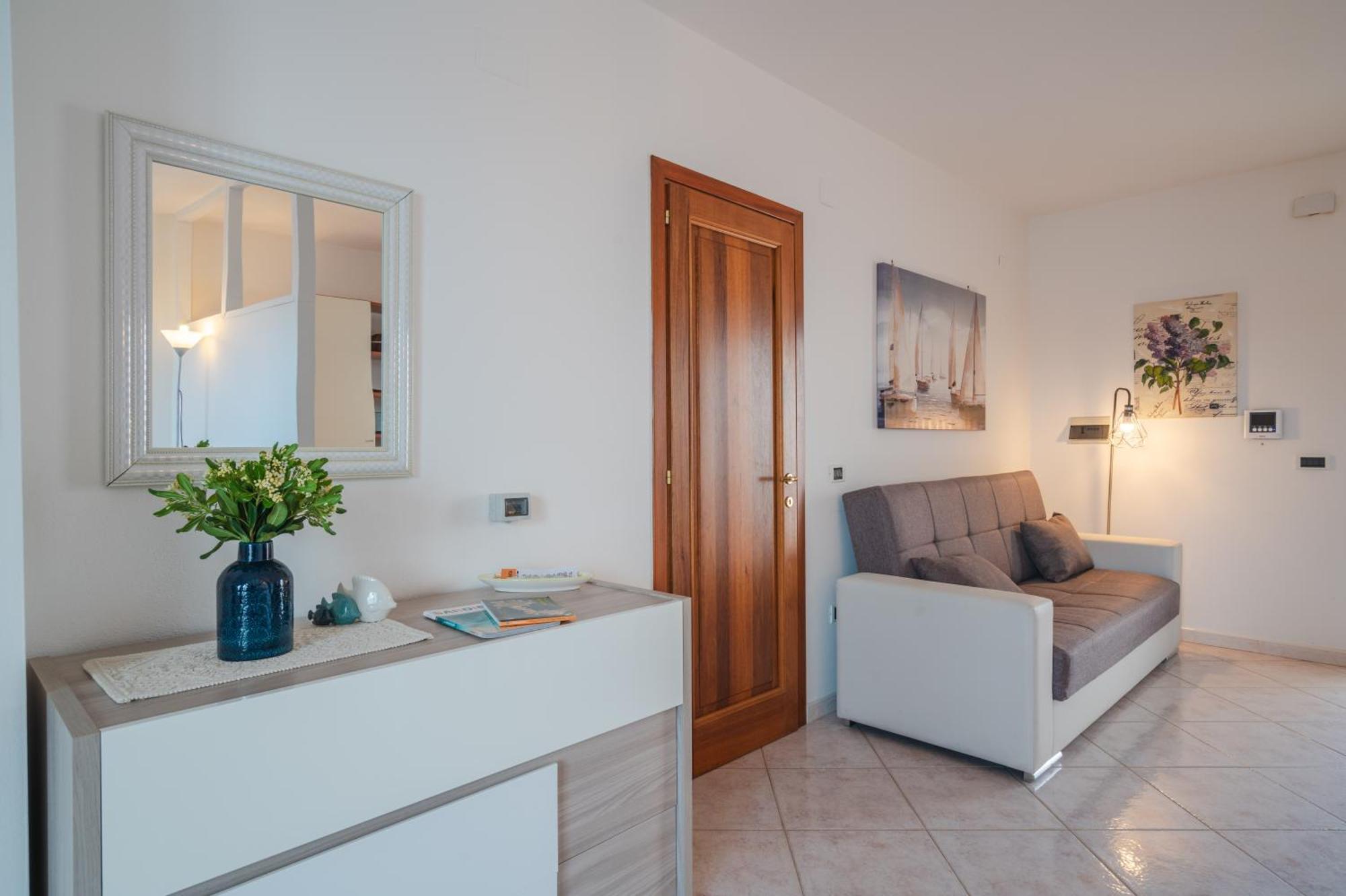 Il Faro Apartment Porto Torres Luaran gambar
