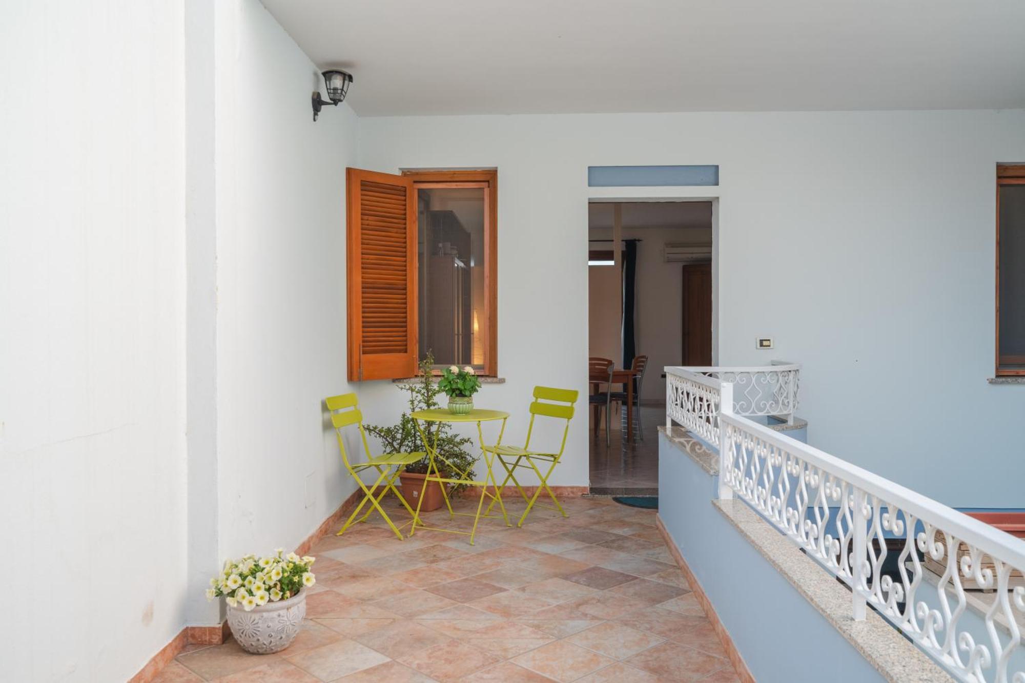 Il Faro Apartment Porto Torres Luaran gambar